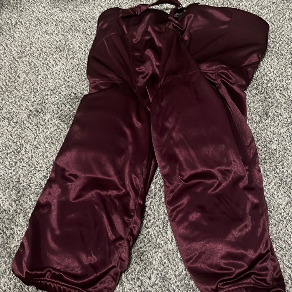 Football Pants - Burgundy Maroon - Adult Large - EUC -